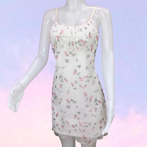 Finesse Dresses & Skirts - Vintage 90s y2k Finesse Floral Mini Dress - White and Pink